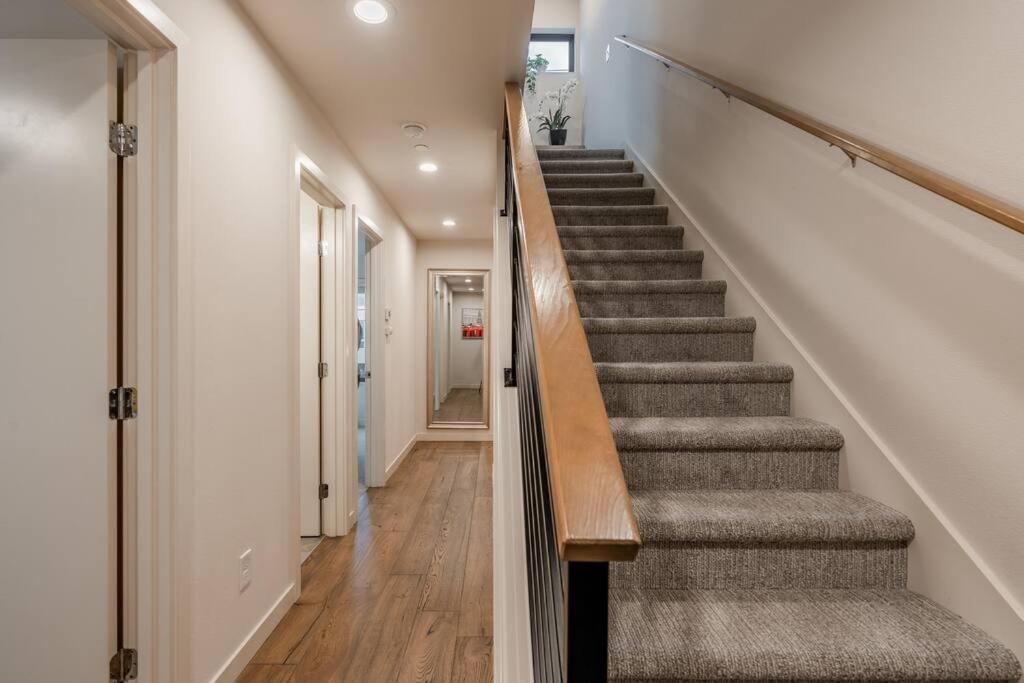 West Seattle'S Modern Townhome Zewnętrze zdjęcie